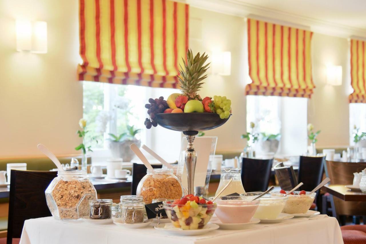 Säntis Hotel 3*